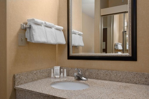 Baymont by Wyndham Columbia Northwest image 29